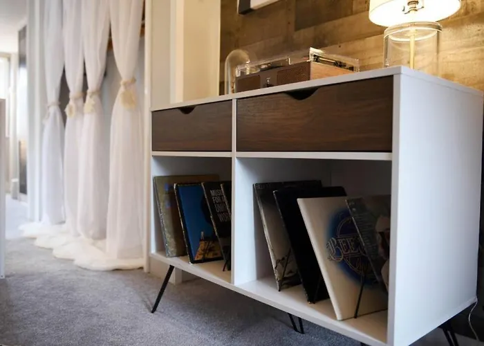 Holiday home Hostwise - The Geneva - Easy Walk To Childrens